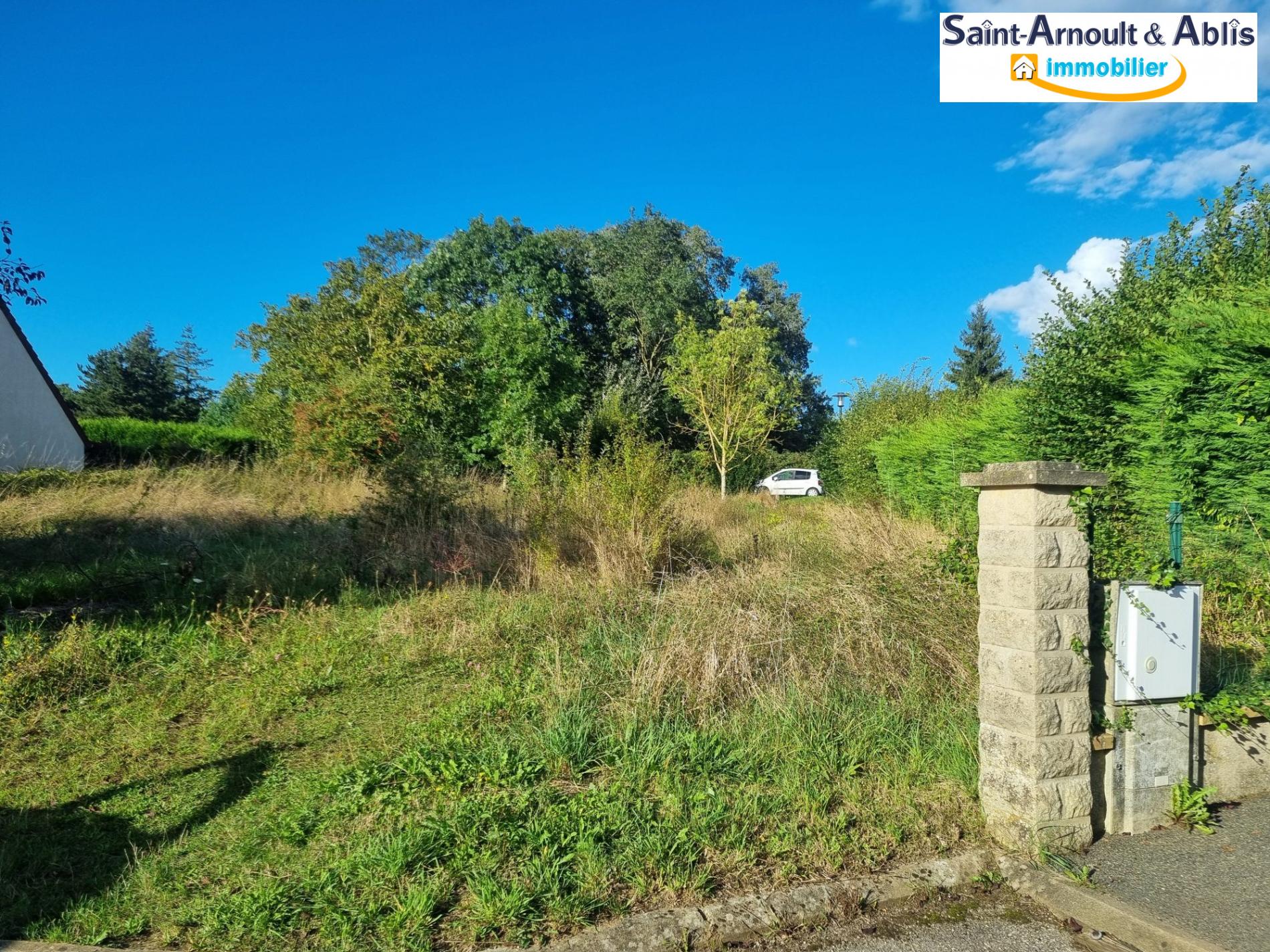 AUNEAU CENTRE VILLE A PIED 28700