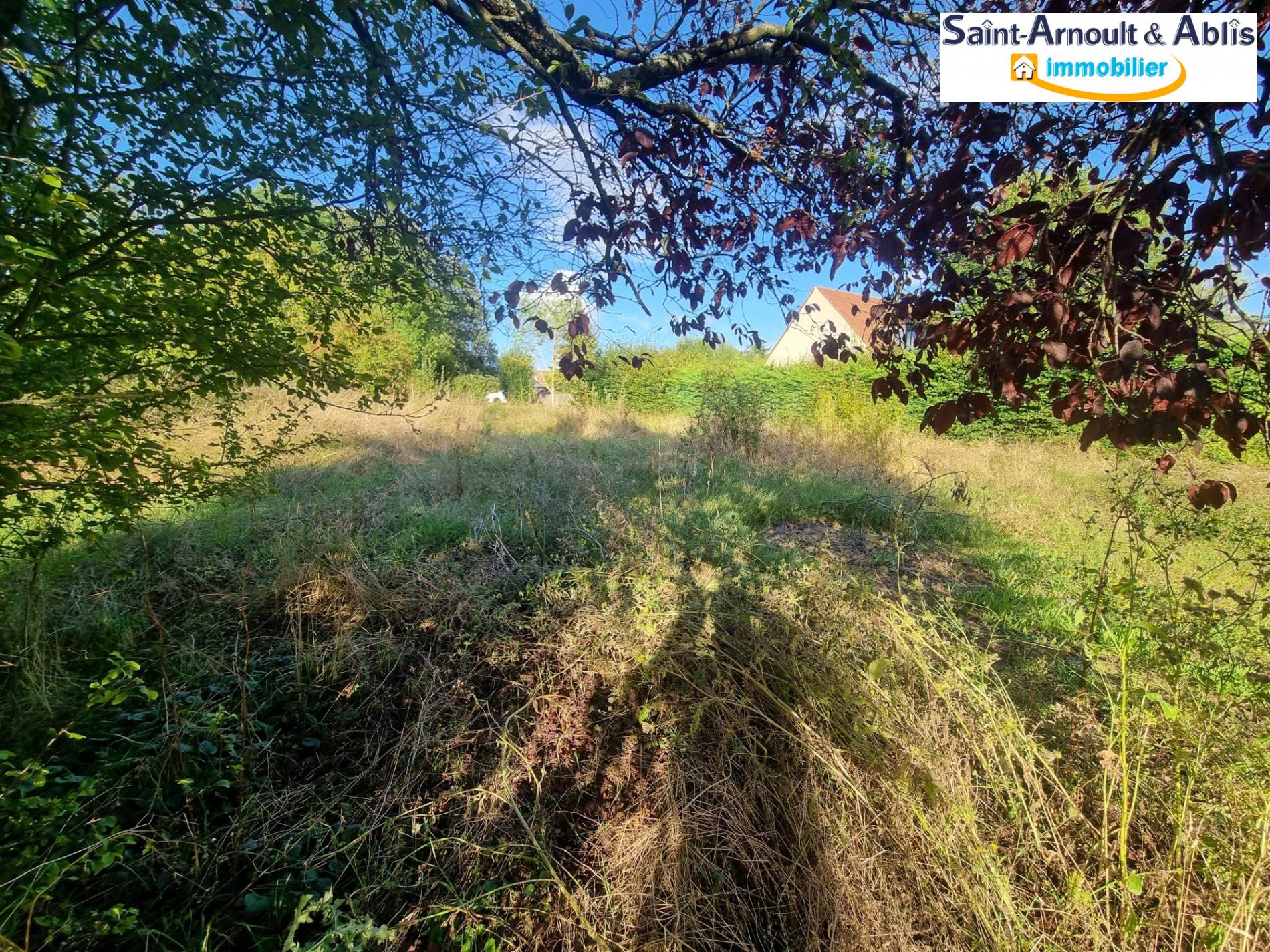 AUNEAU CENTRE VILLE A PIED 28700