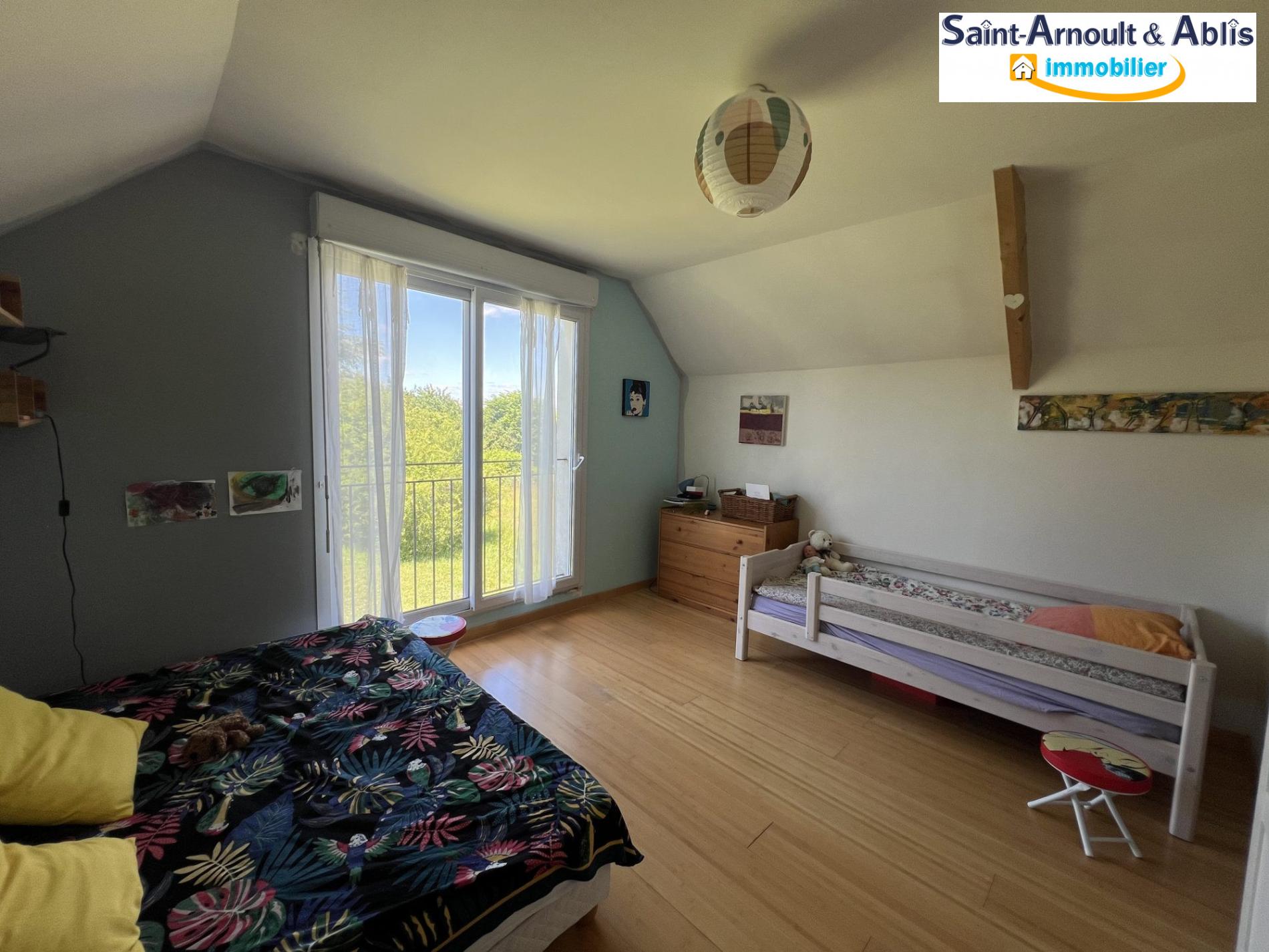 ST ARNOULT EN Ynes 78730