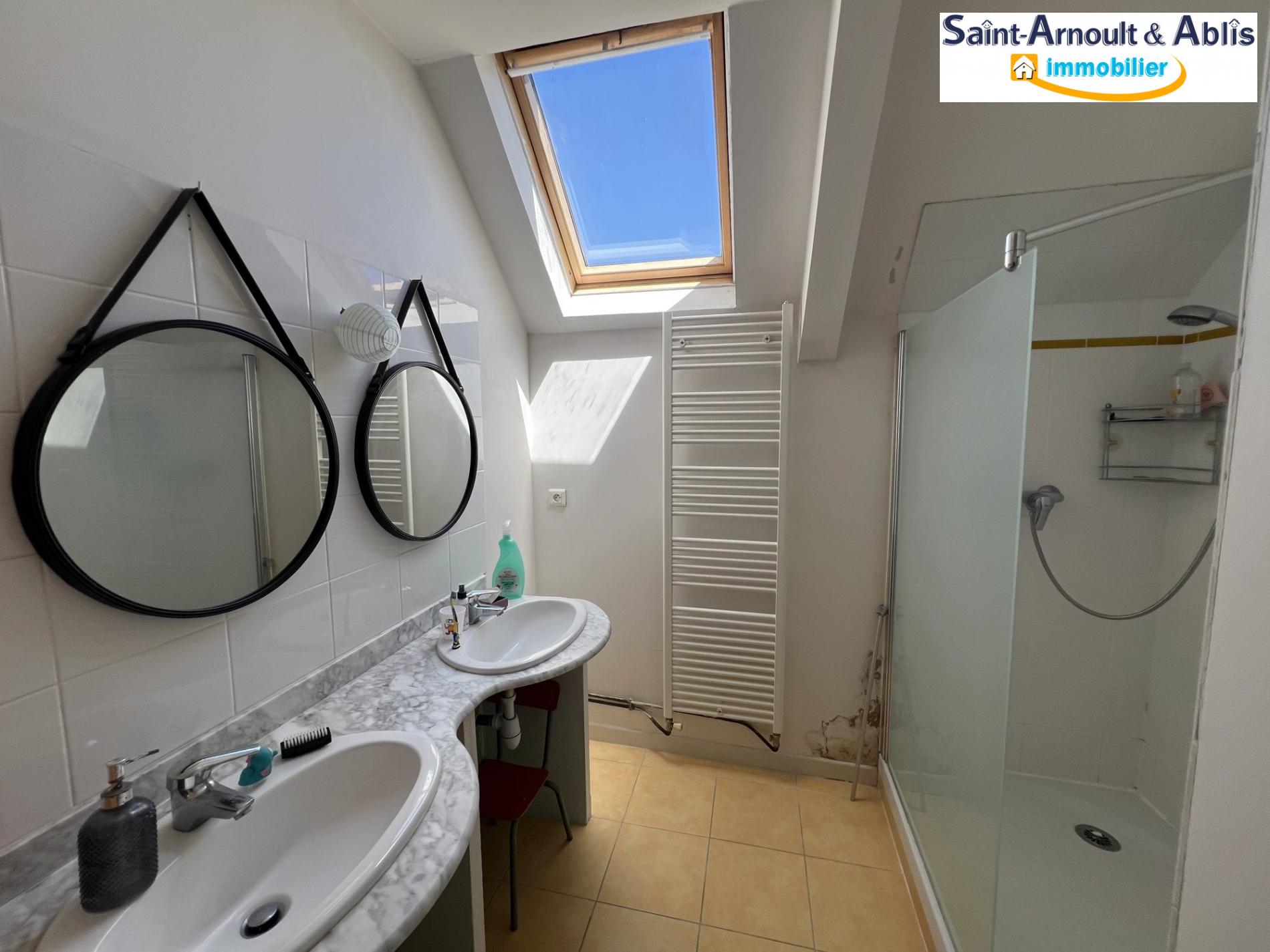 ST ARNOULT EN Ynes 78730