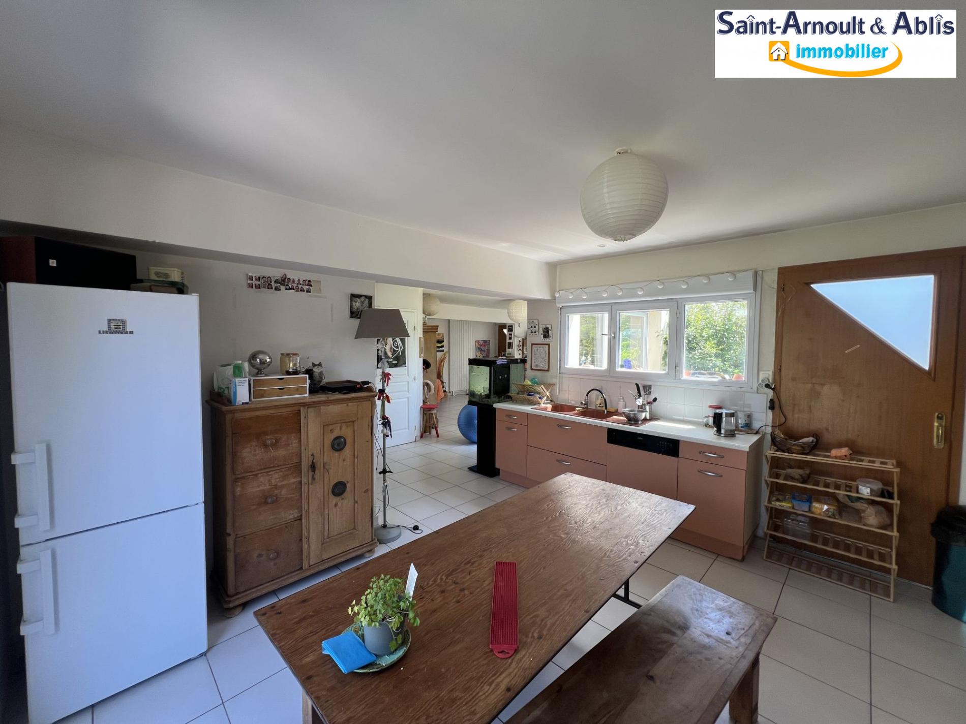 ST ARNOULT EN Ynes 78730