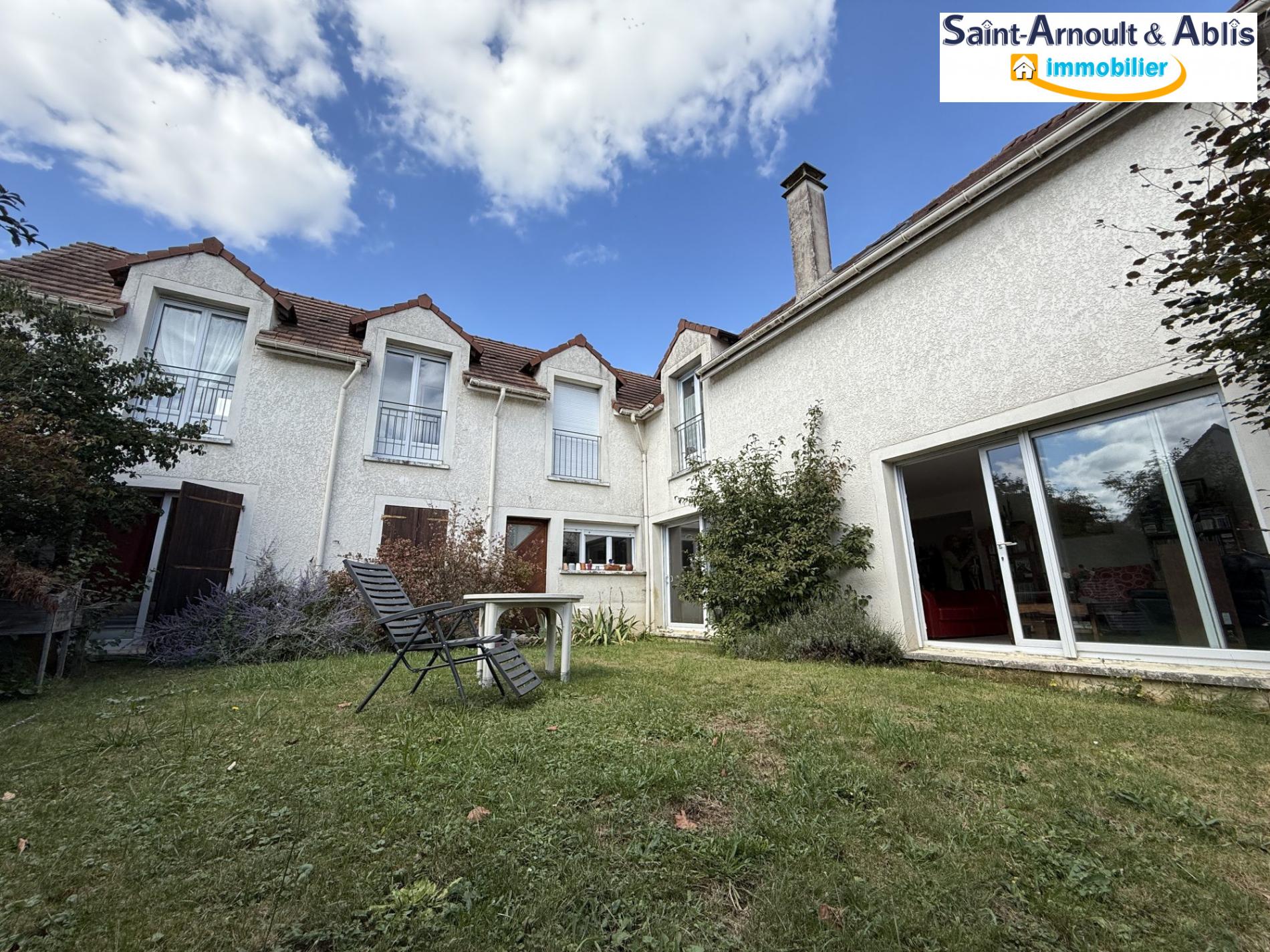 ST ARNOULT EN Ynes 78730