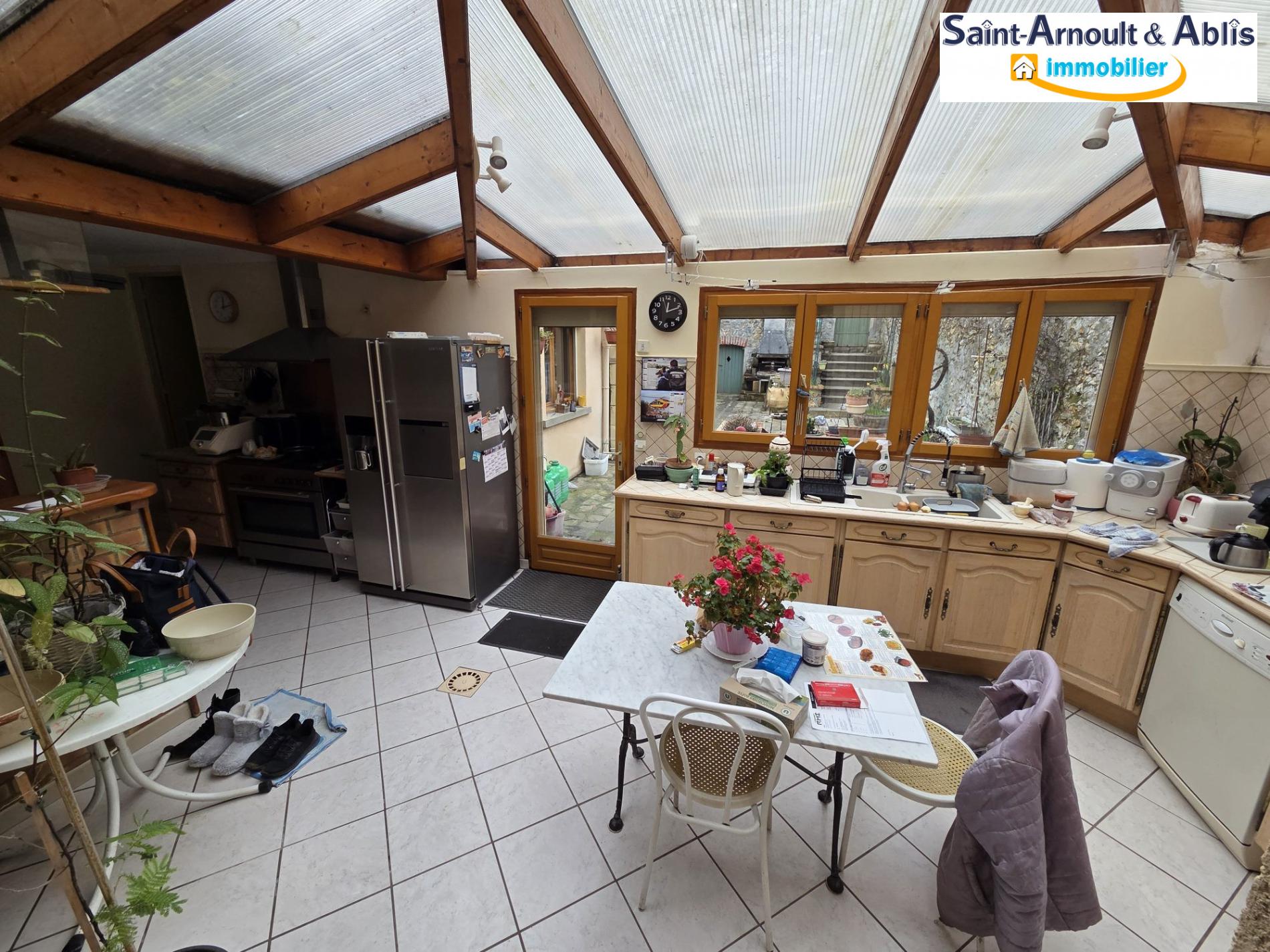 ST ARNOULT YVELINES 78730