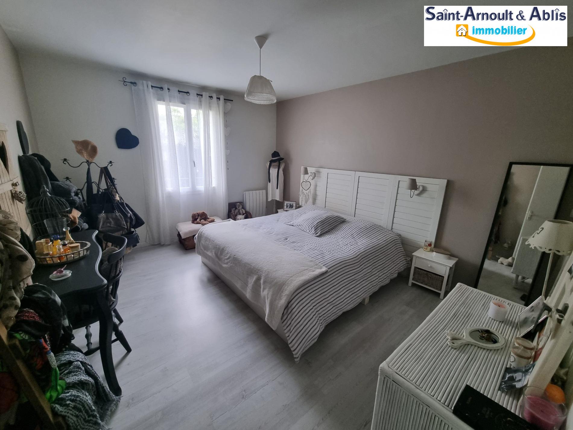 ST ARNOULT EN YVELINES 78730