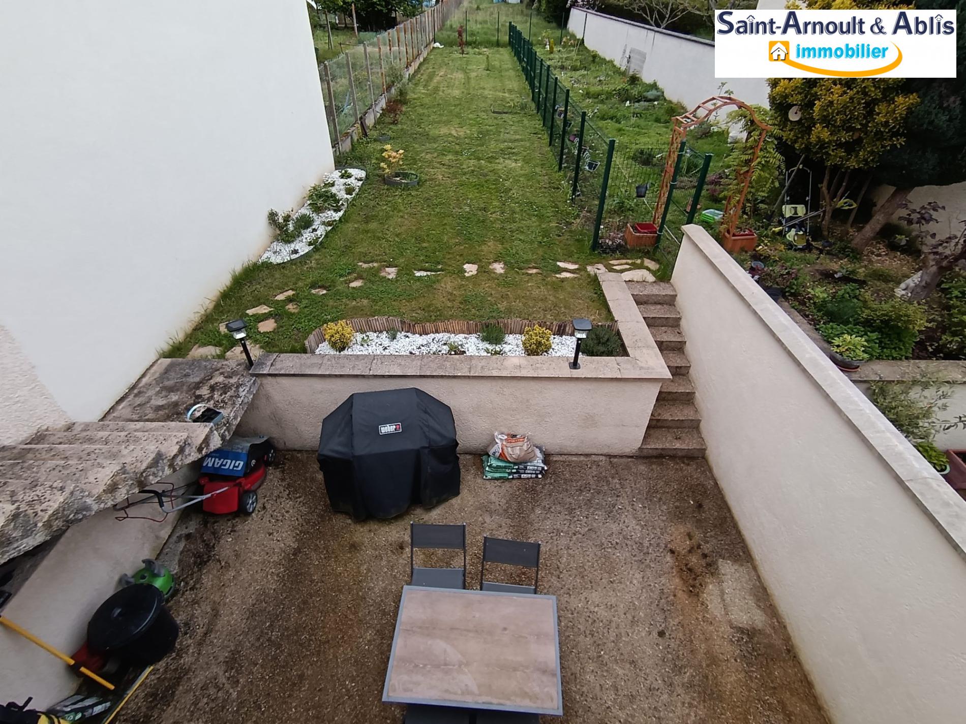 SAINT ARNOULT EN YVELINES 78730