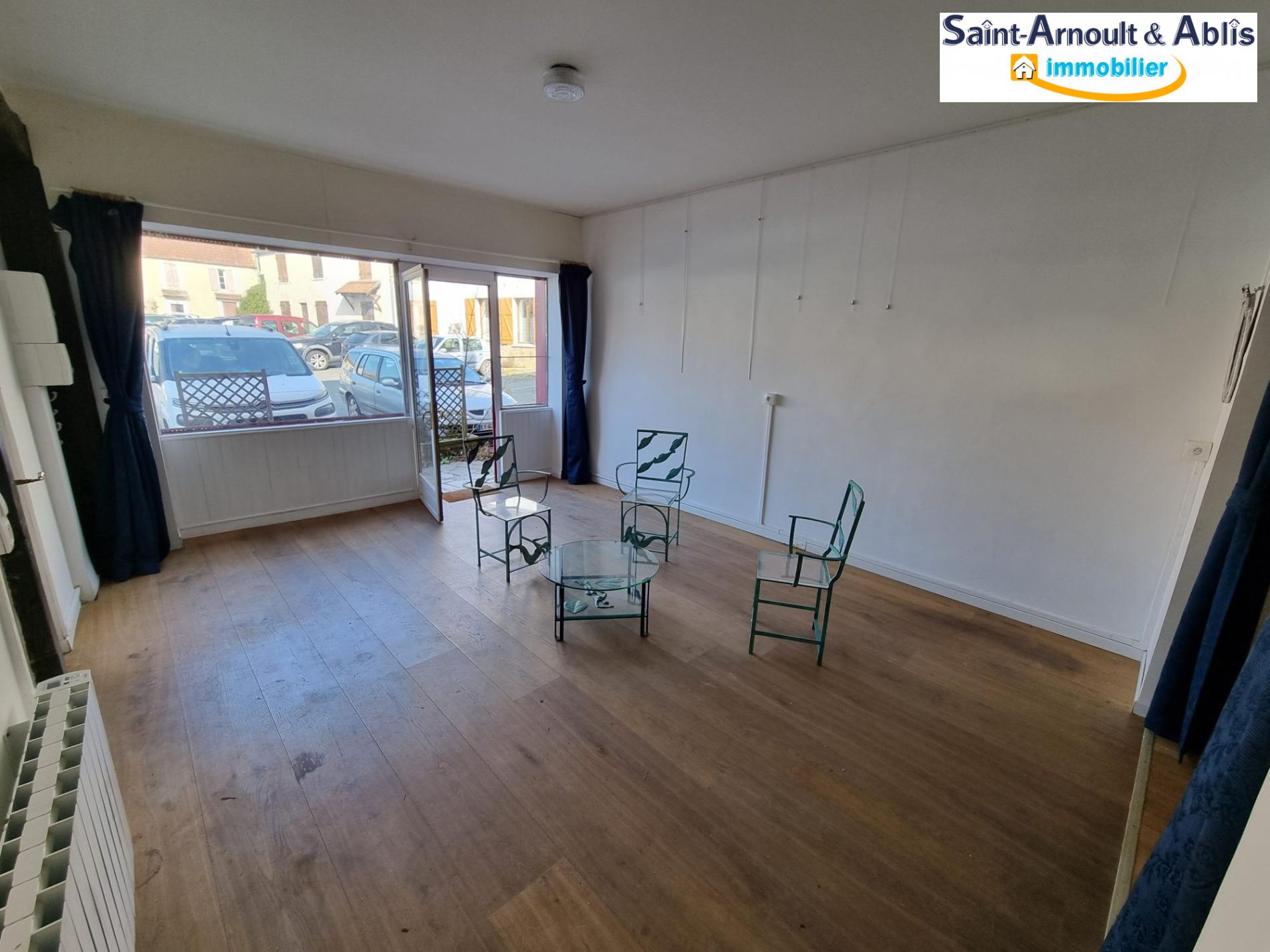 LOCAL COMMERCIAL SONCHAMP 78120