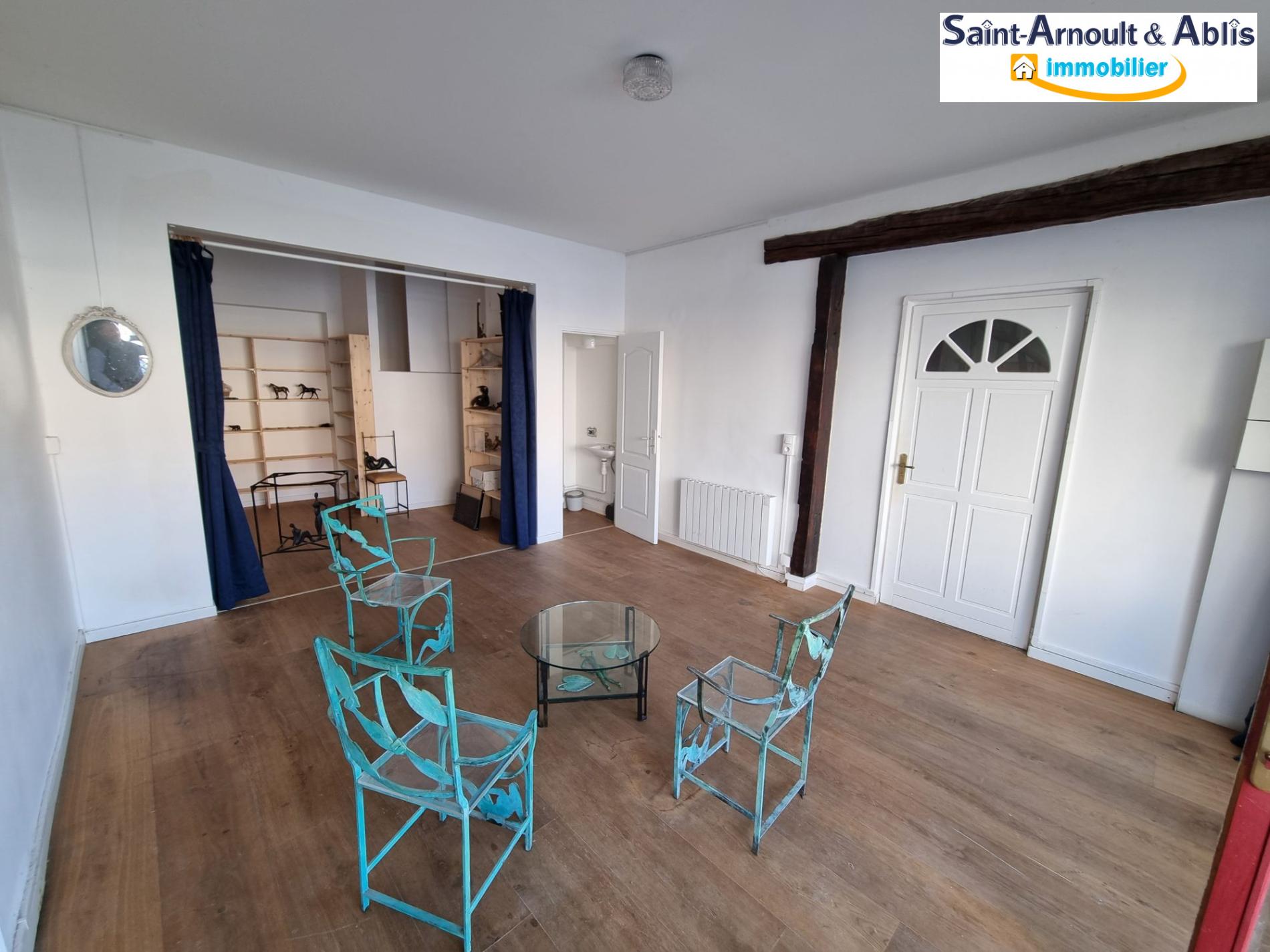 LOCAL COMMERCIAL SONCHAMP 78120