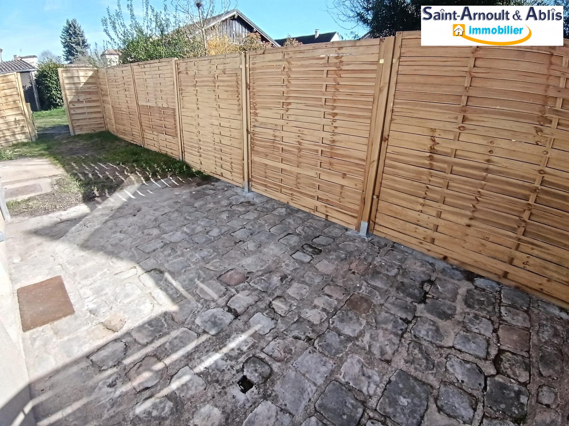 SAINT ARNOULT EN YVELINES 78730