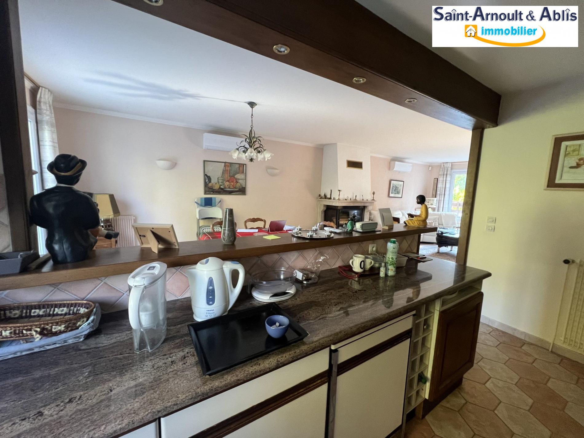 ST ARNOULT EN YVELINES 78730