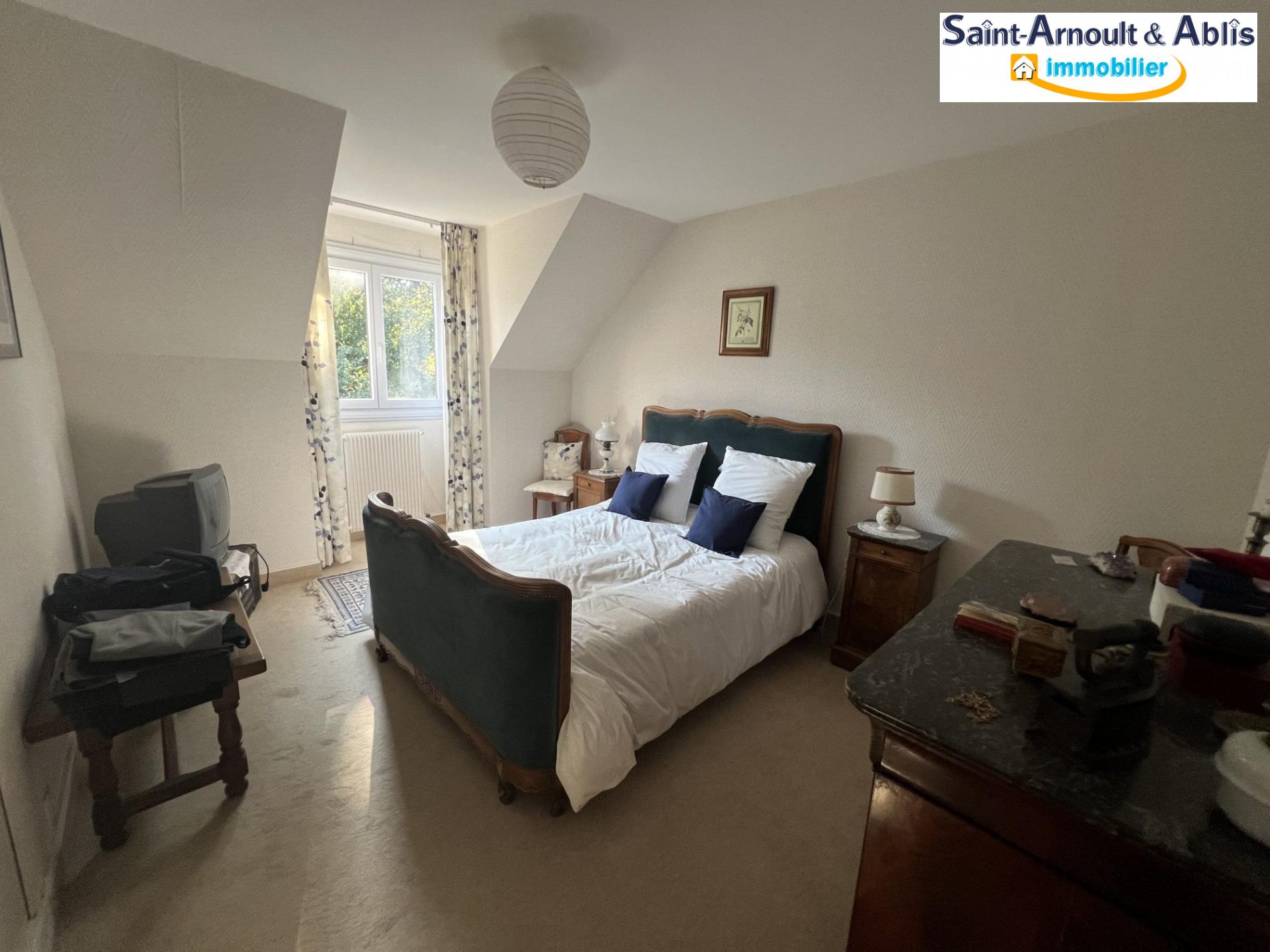 ST ARNOULT EN YVELINES 78730