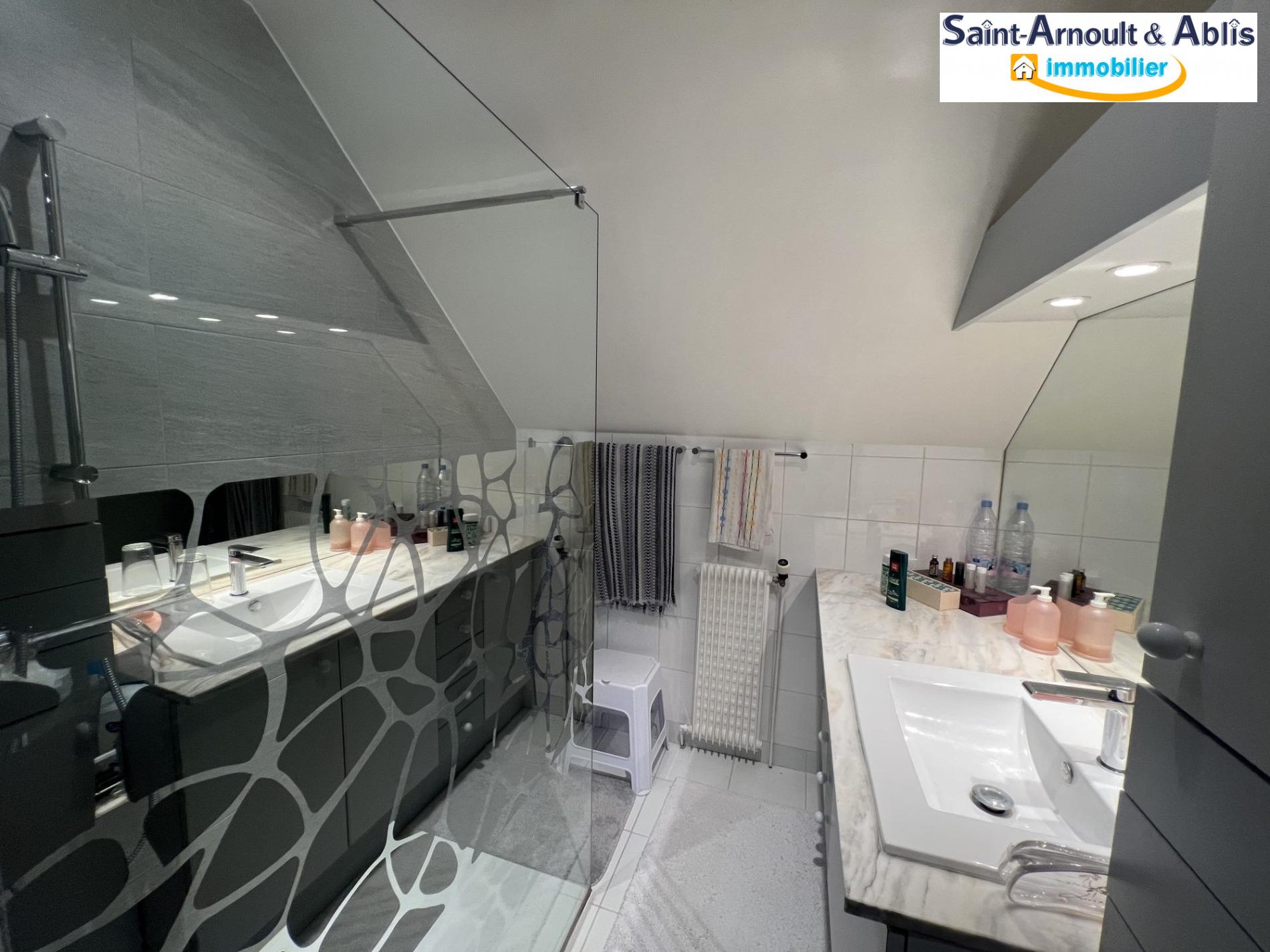 ST ARNOULT EN YVELINES 78730