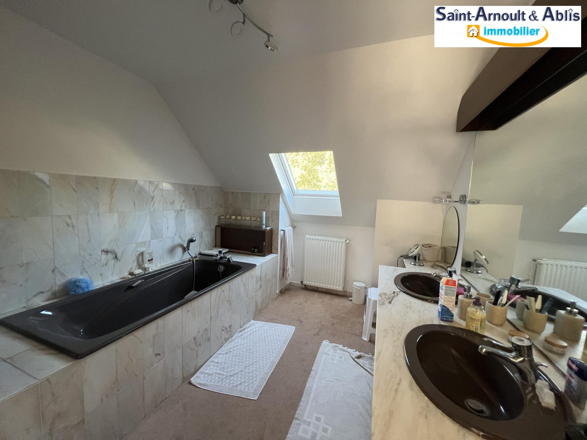 ST ARNOULT EN YVELINES 78730