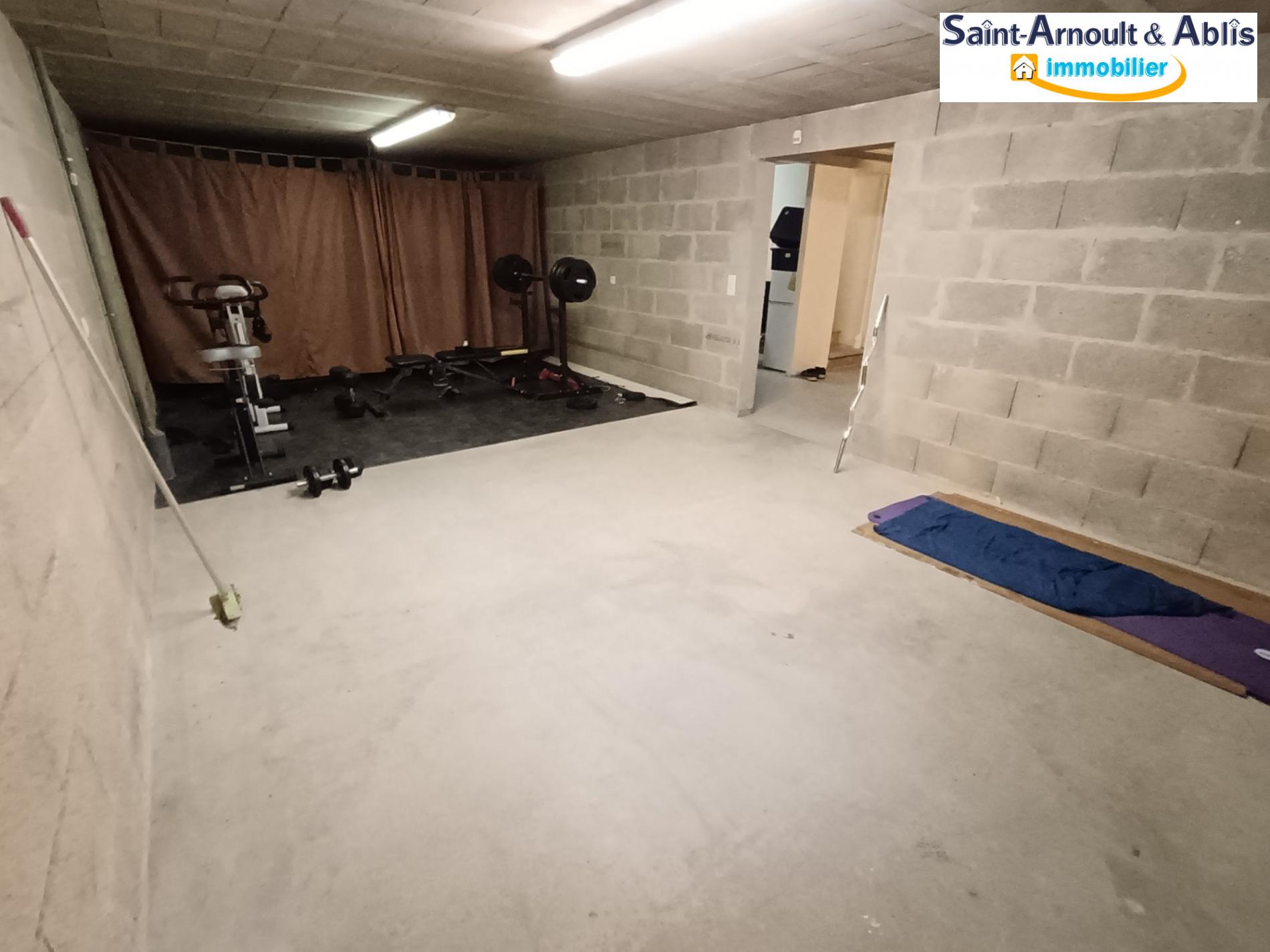 SAINT ARNOULT EN YVELINES 78730