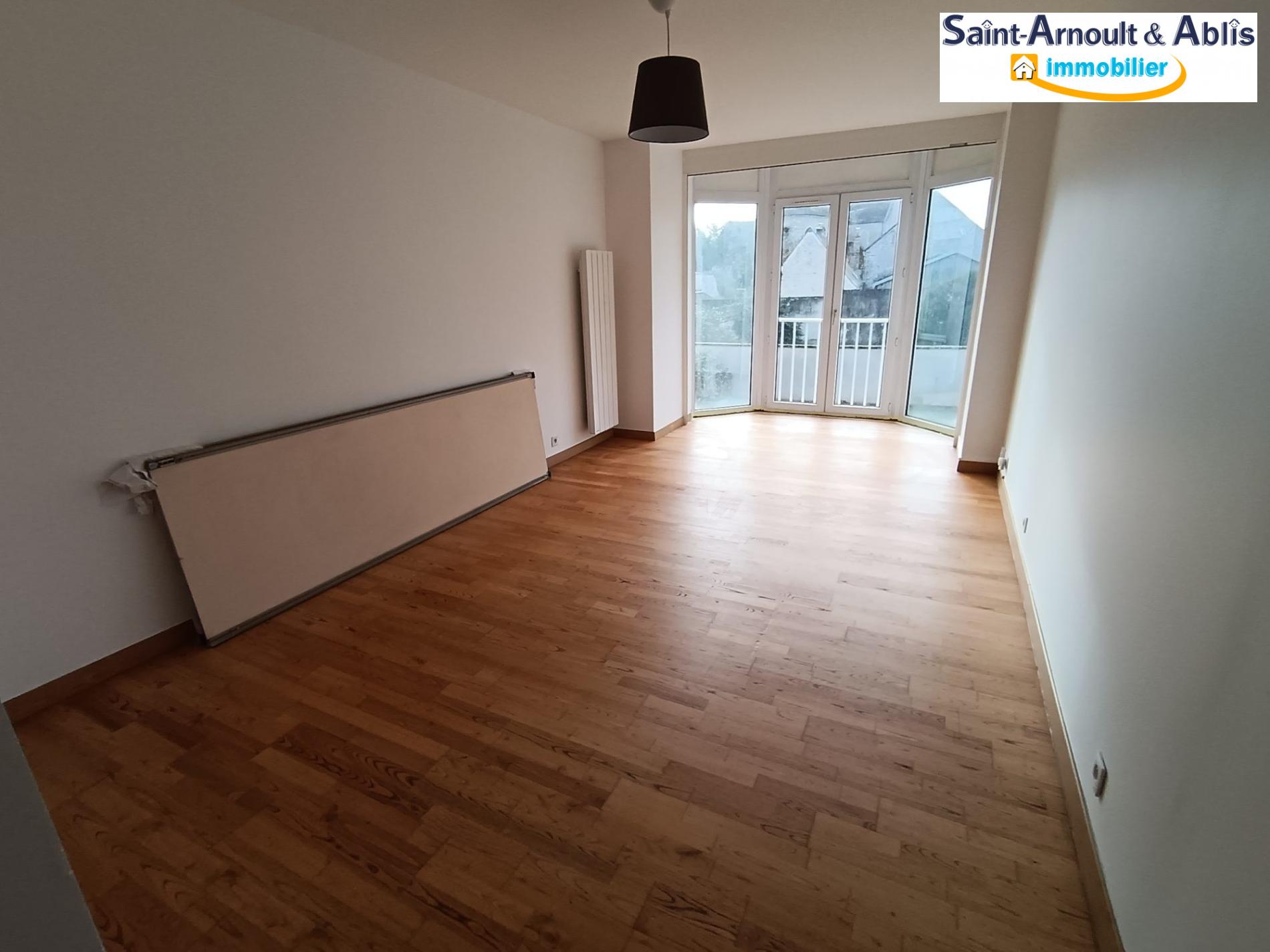SAINT ARNOULT EN YVELINES 78730