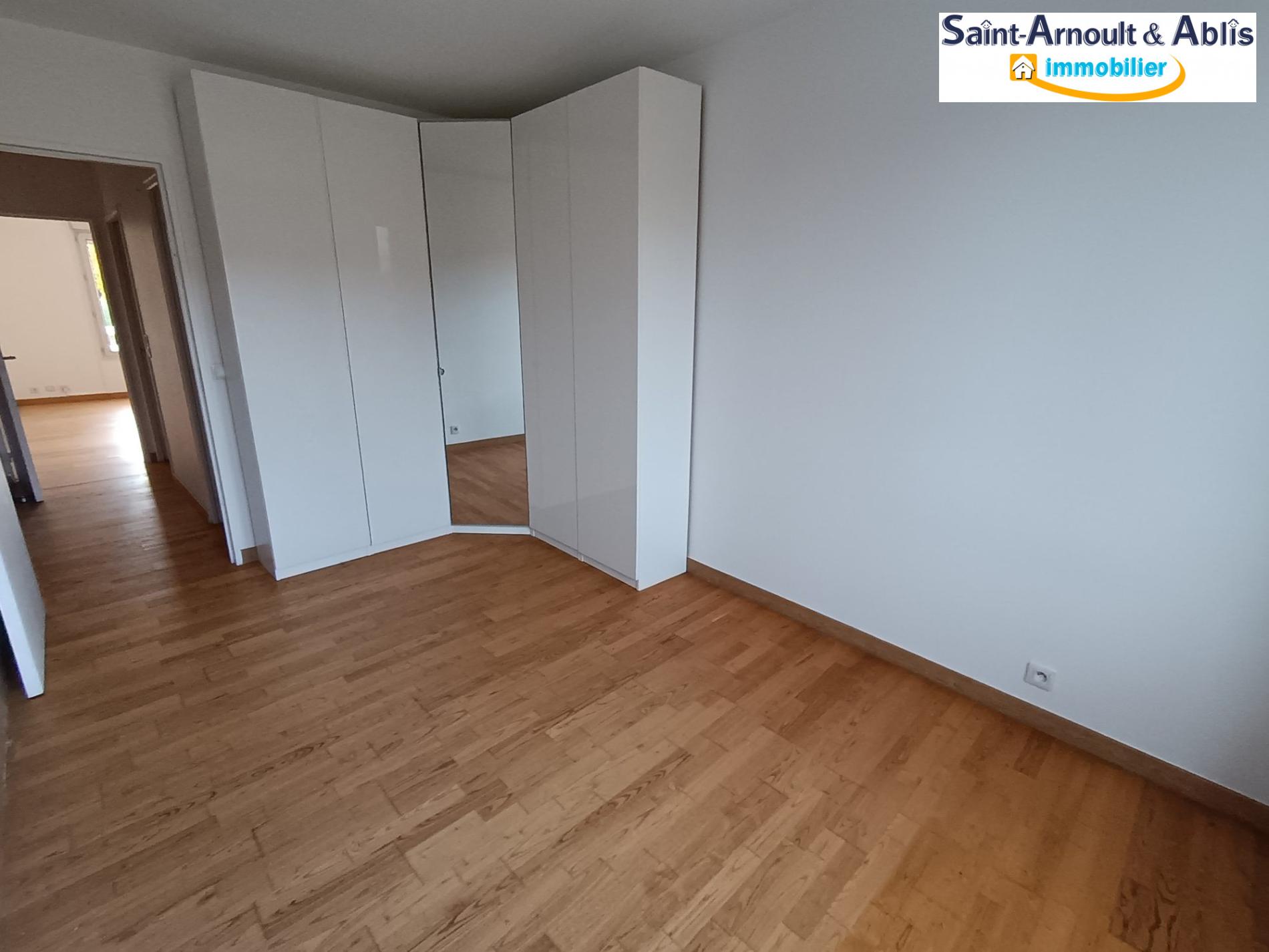 SAINT ARNOULT EN YVELINES 78730