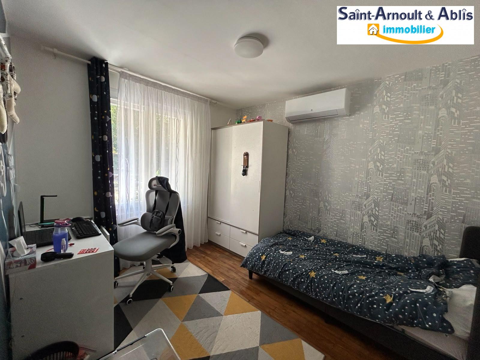 SAINT ARNOULT EN YVELINES